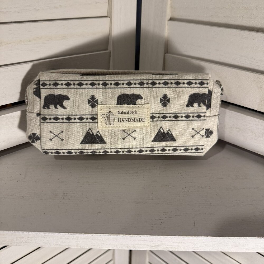 Rustic Bear & Mountain Print Pouch – NWT, 100% Polyester